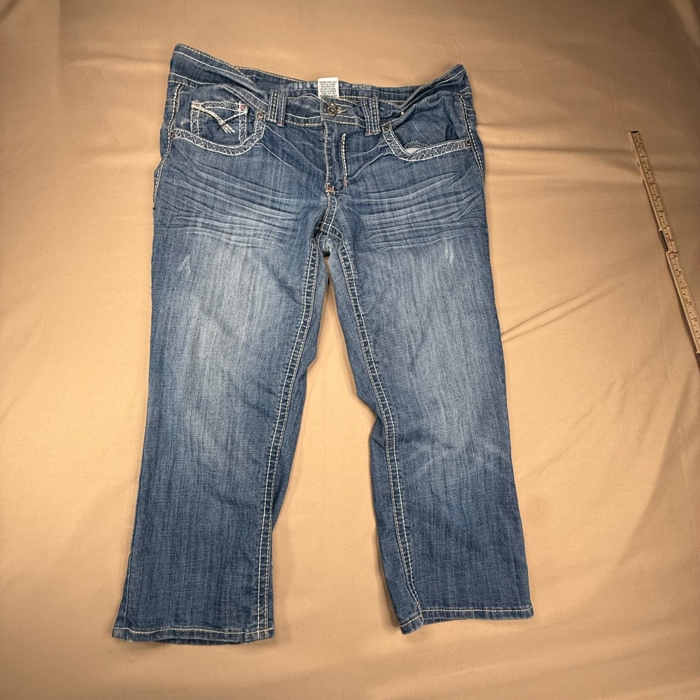 Hydraulic Women Blue Denim Capri Jeans Size 17/18 Medium Wash Embroidered